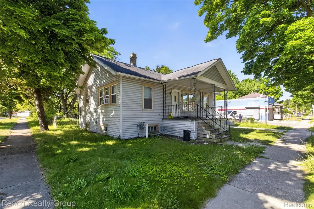 1603 Cooper Avenue, Saginaw, MI 48602 - #1