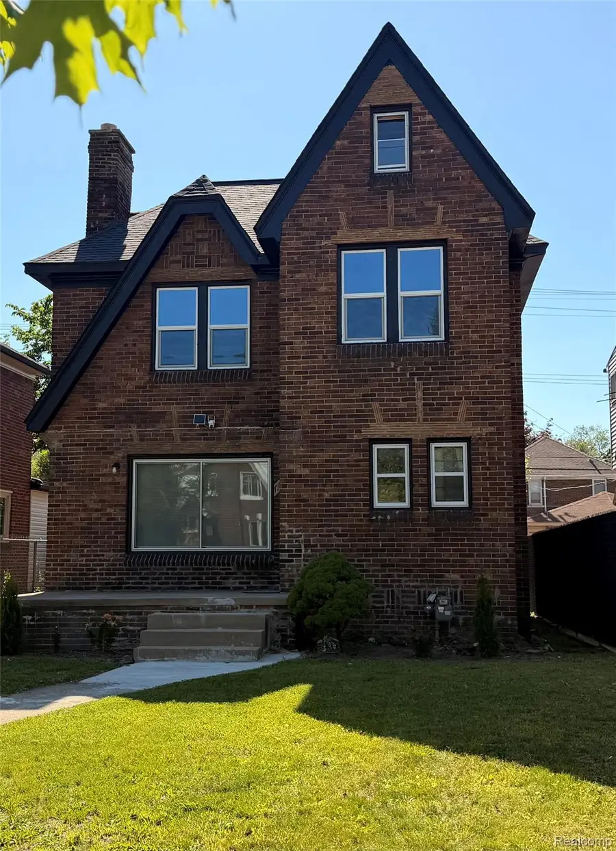 17545 Pennington Drive, Detroit, MI 48221 - #2
