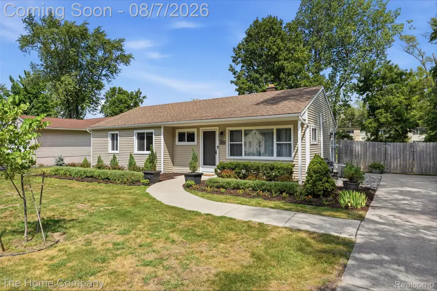 25566 Dunbar Street, Southfield, MI 48033 - #2