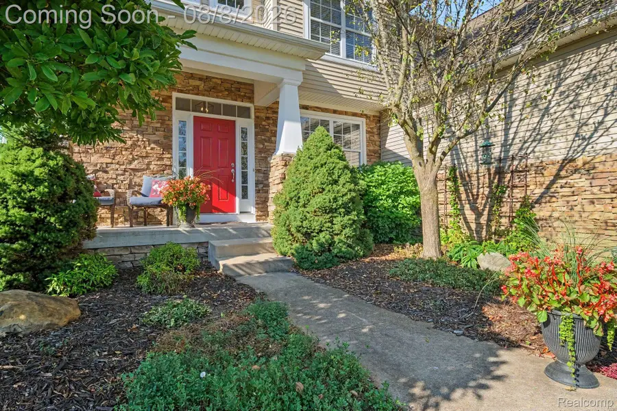4141 Oak Street, Grand Blanc, MI 48439 - #2