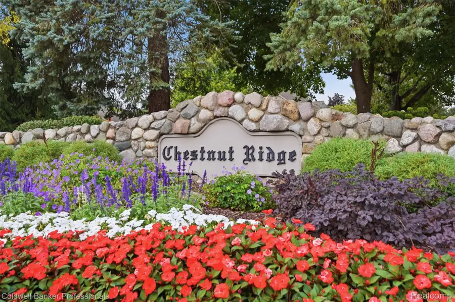 28625 Auburn Court, Farmington Hills, MI 48331 - #2