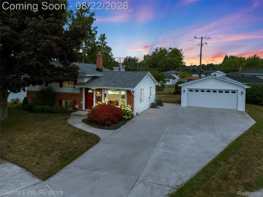 36512 Fairchild Street, Westland, MI 48186 - #2