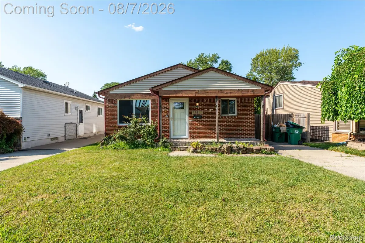 28628 Block Street, Garden City, MI 48135 - #1
