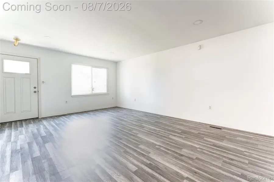 28628 Block Street, Garden City, MI 48135 - #3