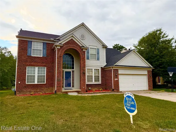 33693 Stonecrest Drive, SterlingHeights, MI 48312