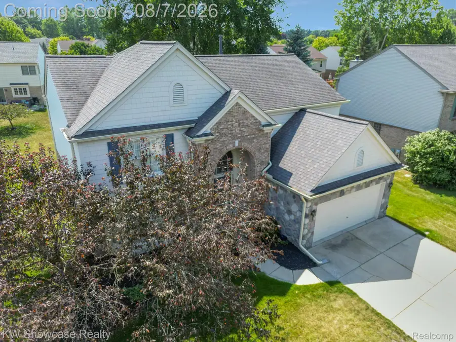 1960 Bloomfield Oaks Drive, West Bloomfield, MI 48324 - #2