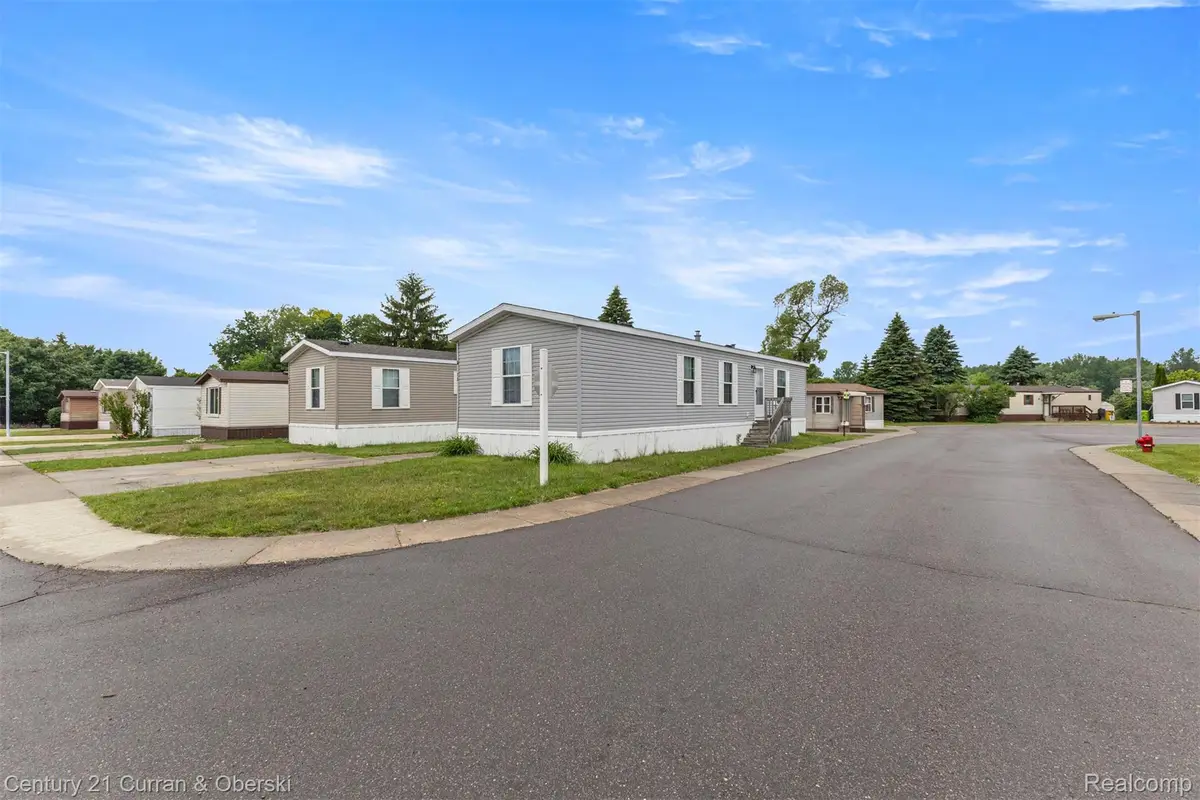 76 Fawn Lake Drive, Walled Lake, MI 48390 - #1
