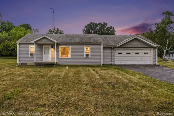 1103 Kingston Avenue, Flint, MI 48507