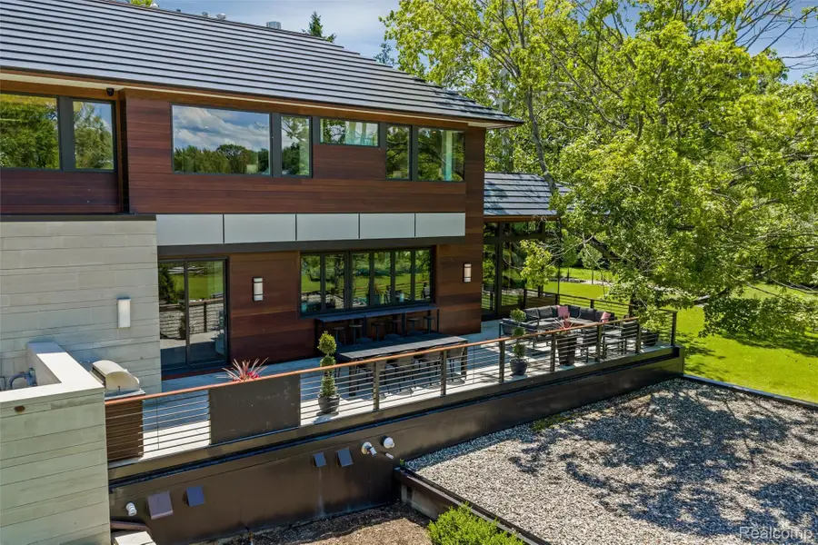 2700 Squirrel Road, Bloomfield, MI 48304 - #3