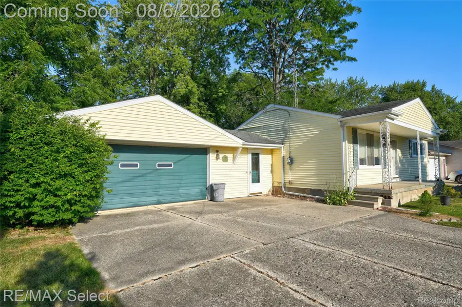 4367 Ashlawn Drive, Flint, MI 48507 - #2