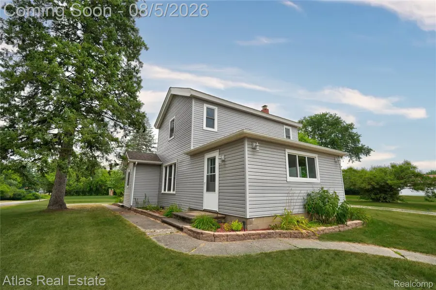 507 Ortonville Rd Road, Ortonville, MI 48462 - #2