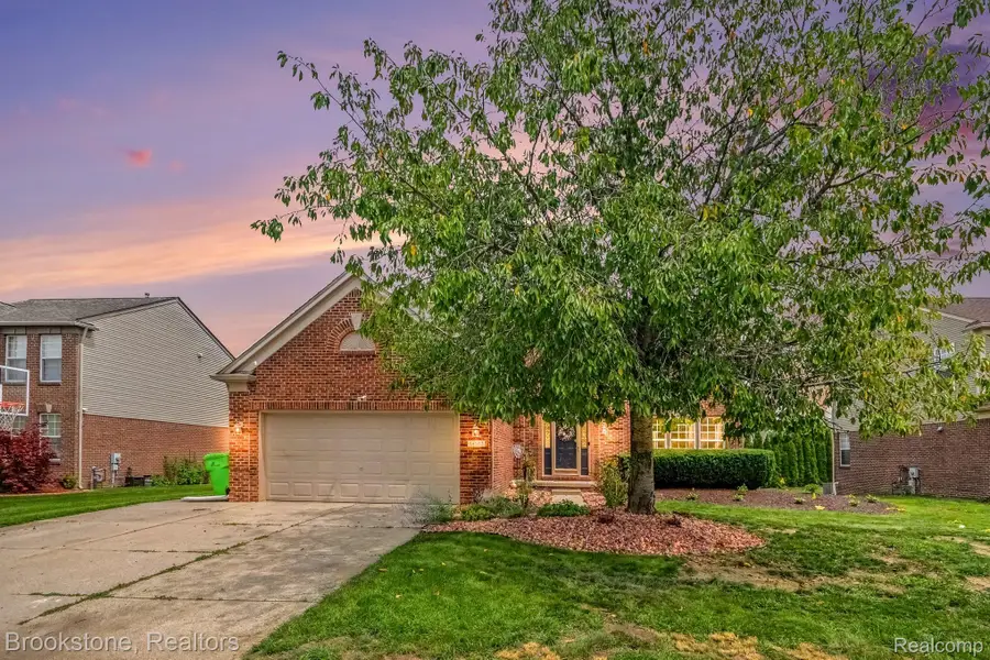 54502 Egmont Key Avenue, Macomb, MI 48042 - #2