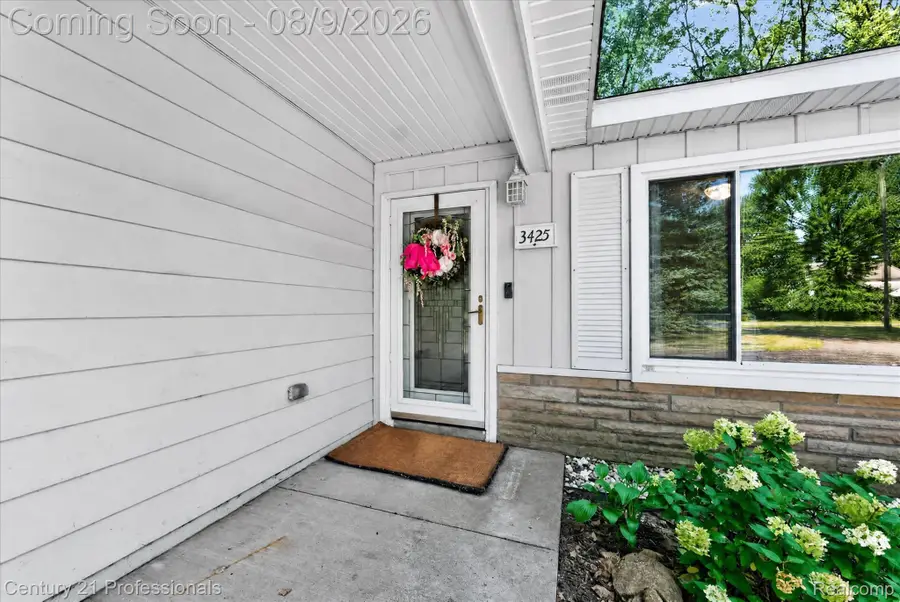 3425 Mcclure Drive, Troy, MI 48084 - #3