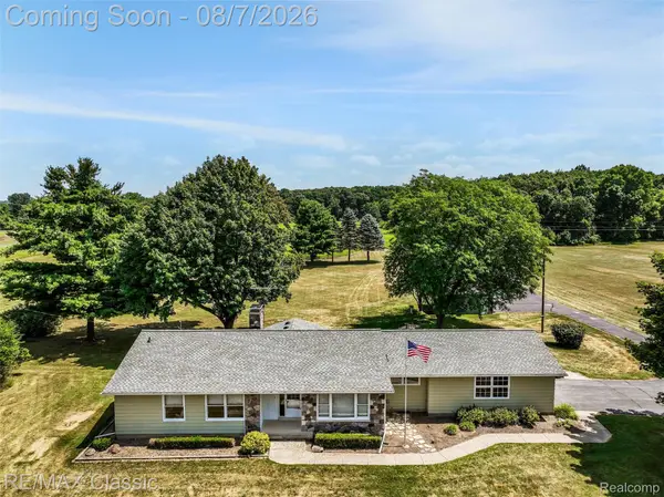 28200 N Dixboro Road, SouthLyon, MI 48178