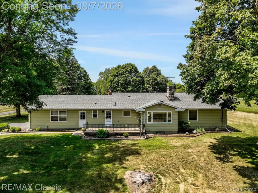 28200 N Dixboro Road, South Lyon, MI 48178 - #2