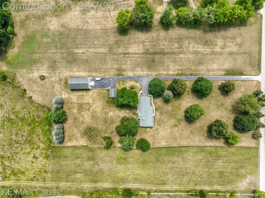 28200 N Dixboro Road, South Lyon, MI 48178 - #3
