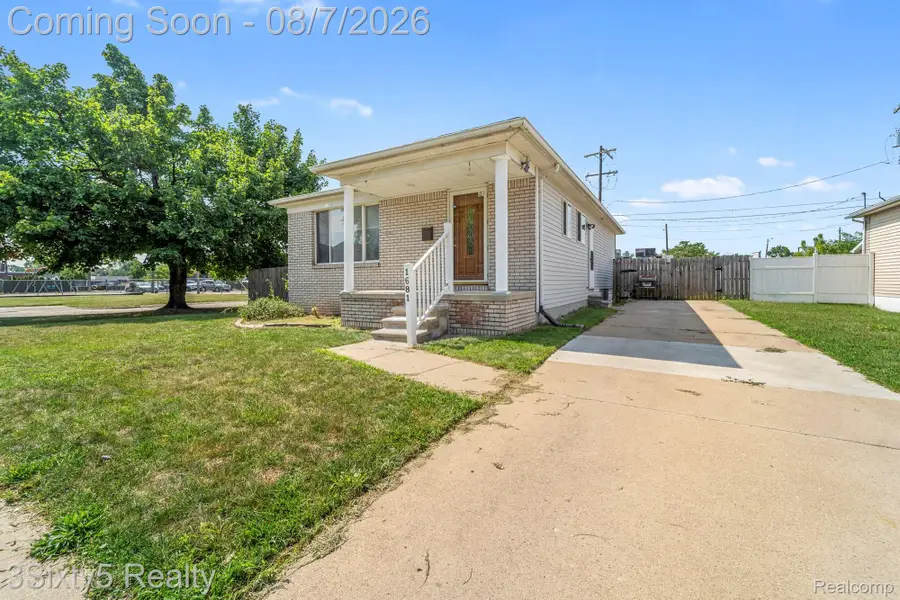 1681 Marion Avenue, Lincoln Park, MI 48146 - #2