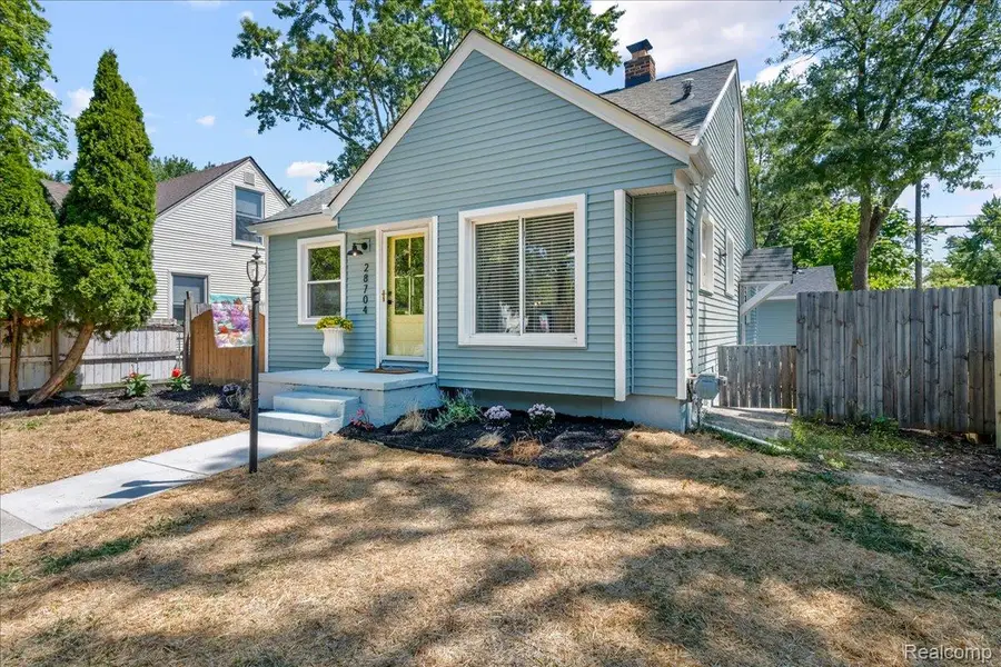28704 Fairfax Street, Southfield, MI 48076 - #3