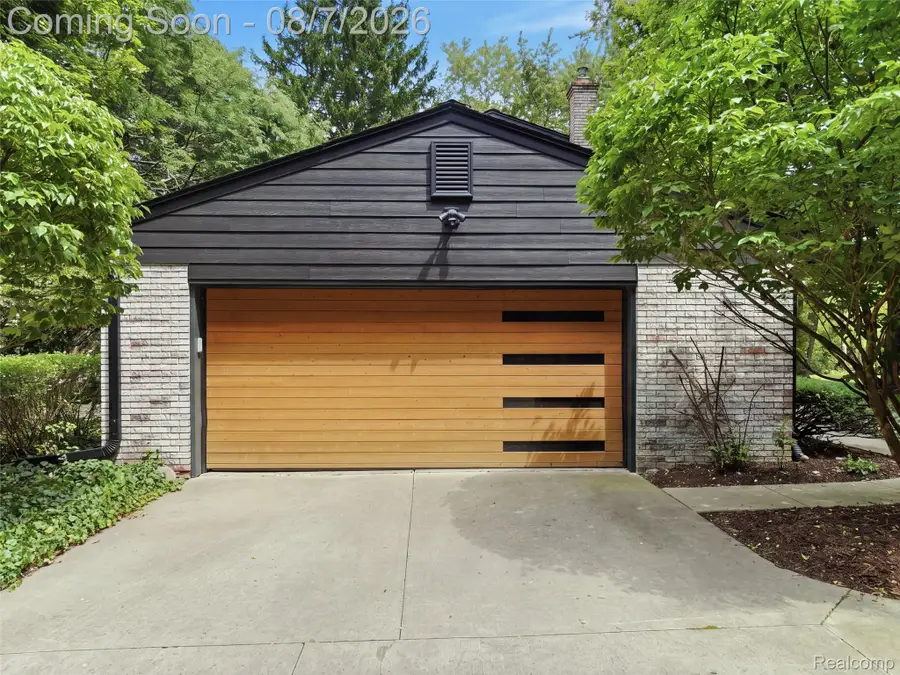 21248 Summerside Lane, Northville, MI 48167 - #3