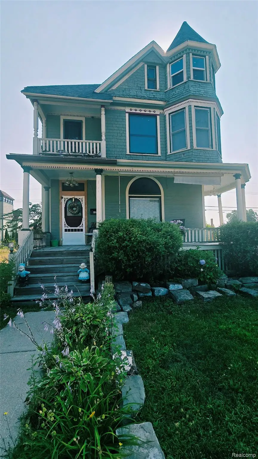 1516 6th Street, Port Huron, MI 48060 - #1