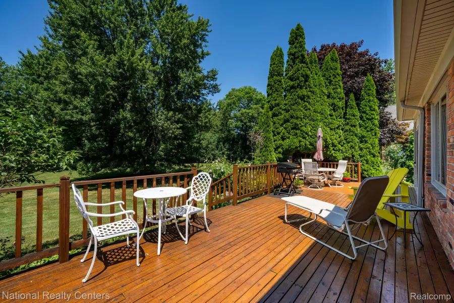 3128 Charlwood Drive, Rochester Hills, MI 48306 - #3