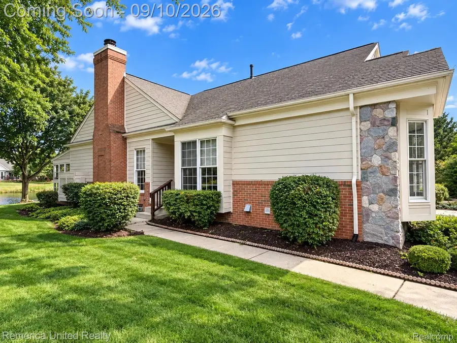 39676 Muirfield Lane, Northville, MI 48168 - #2