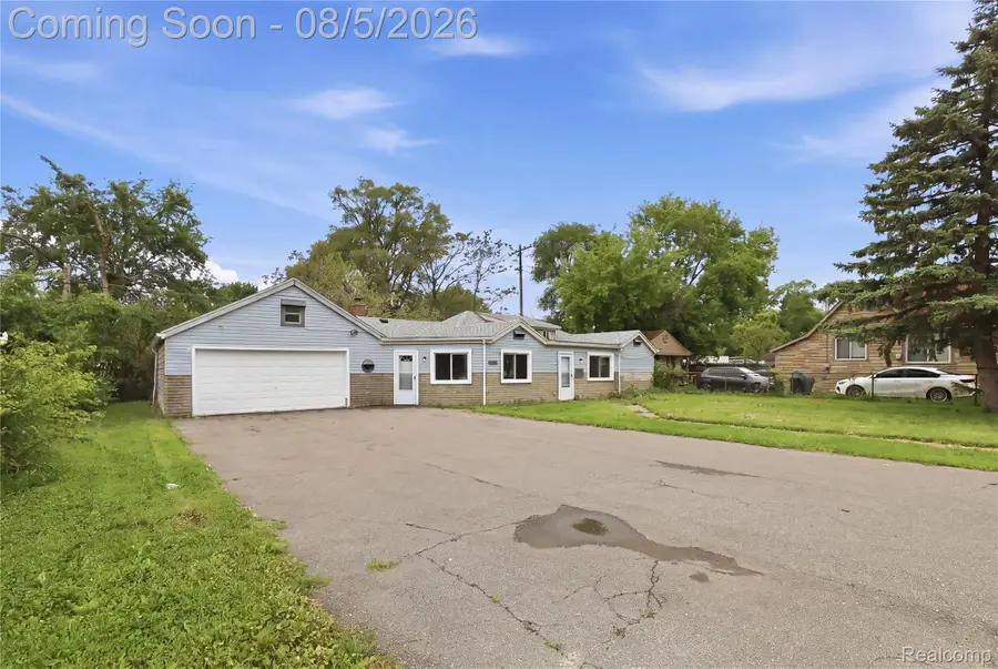 7268 Chalmers Avenue, Warren, MI 48091 - #3