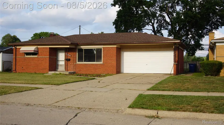 28644 Grobbel Avenue, Warren, MI 48092 - #2