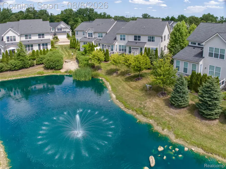 42829 Cardinal Way, Novi, MI 48375 - #2