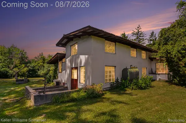 6920 Coolidge Highway, Troy, MI 48098