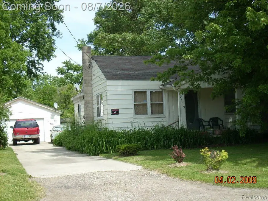 2179 S Term Street, Burton, MI 48519 - #2