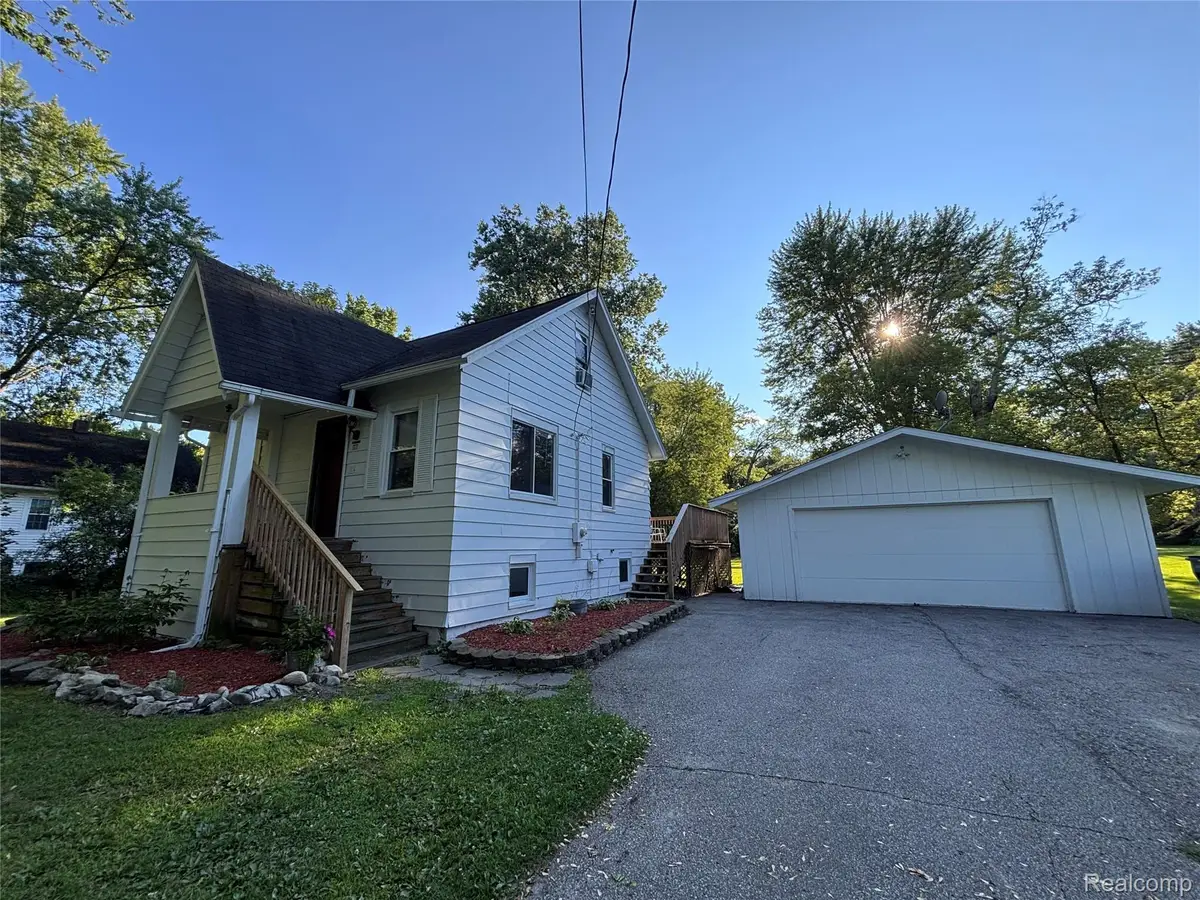 5802 Morganport Drive, Saginaw, MI 48601 - #1