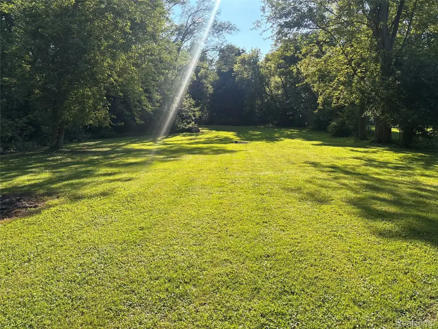 5802 Morganport Drive, Saginaw, MI 48601 - #3