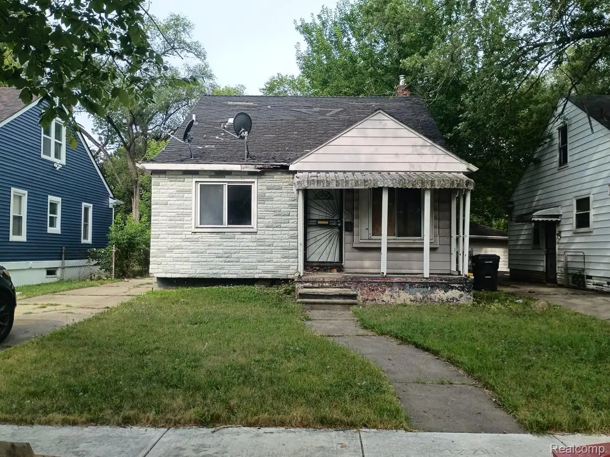 8467 Pierson Street, Detroit, MI 48228 - #1