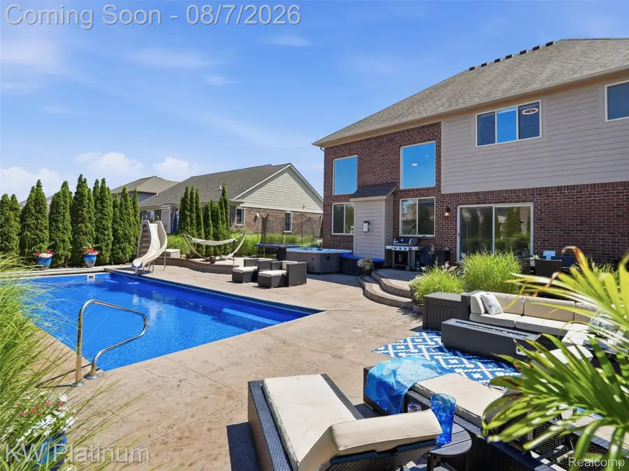 19275 Elkhound Drive, Macomb, MI 48044 - #2