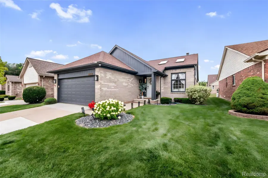 20101 Shoals Court, Clinton, MI 48038 - #3