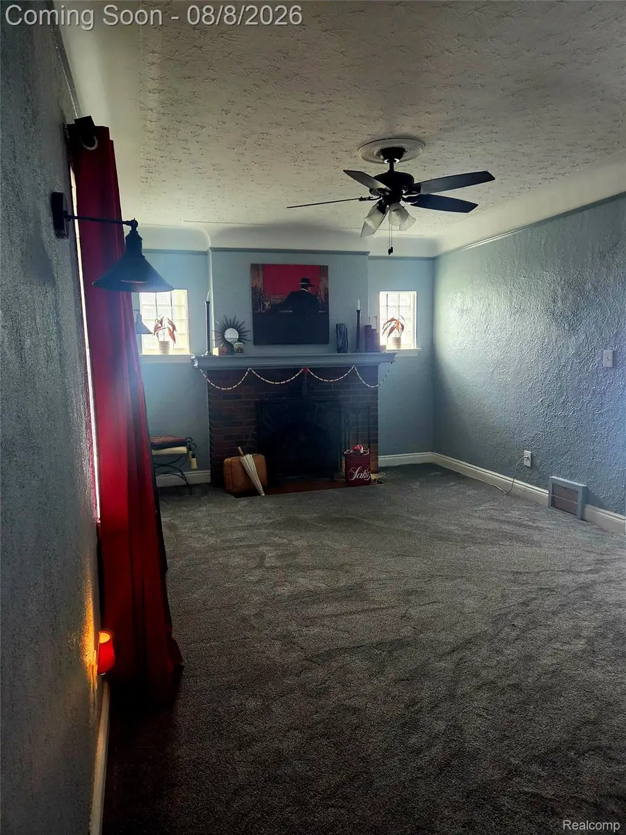 19805 Lexington, Redford, MI 48240 - #2