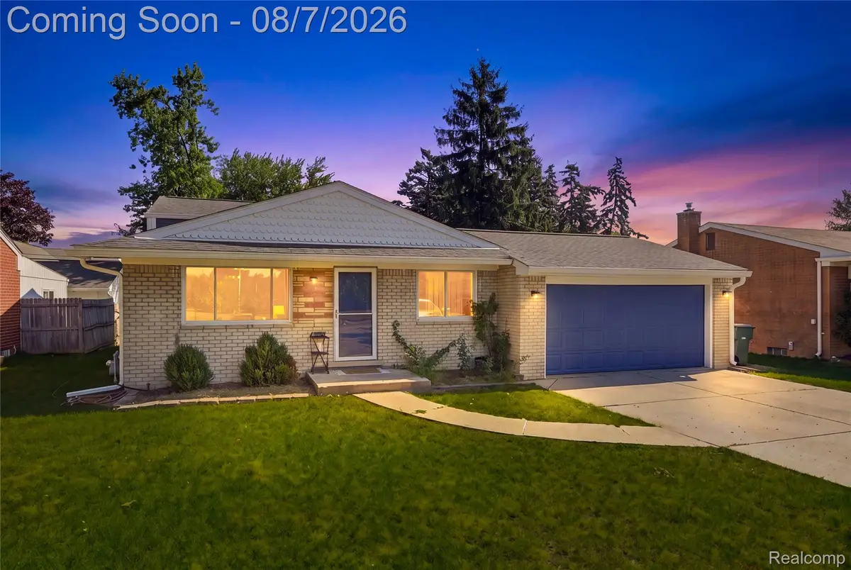 8517 Plumbrook Road, Sterling Heights, MI 48313 - #1