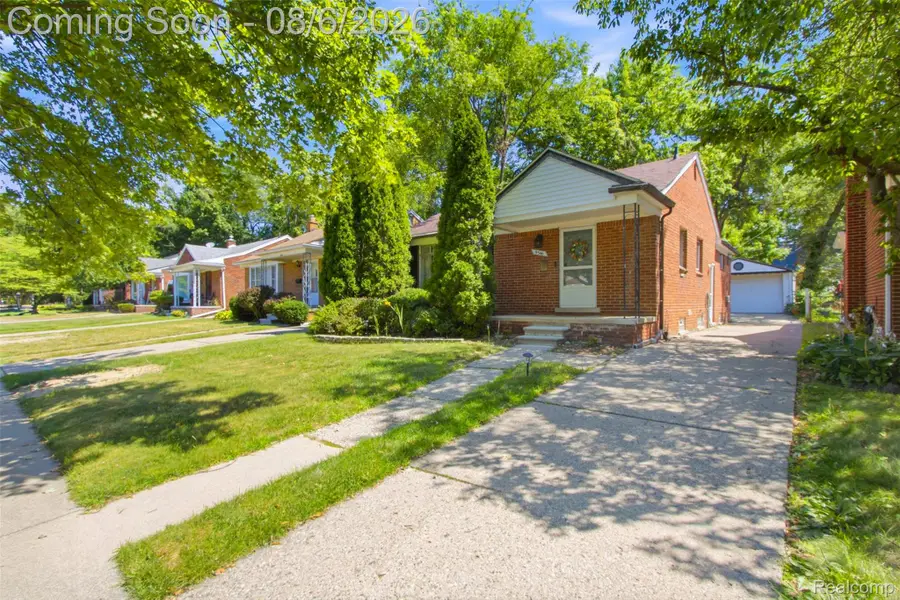 9546 Hazelton Avenue, Redford, MI 48239 - #2
