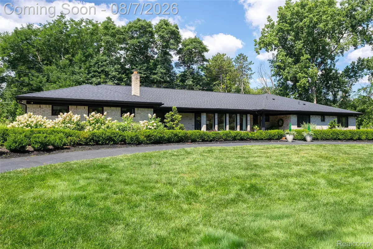 30695 Bruce Lane, Franklin, MI 48025 - #1
