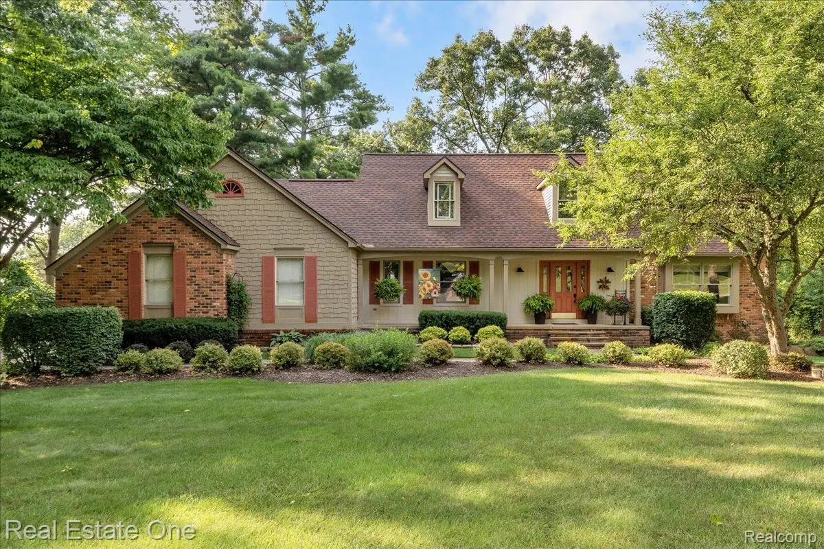 714 Heritage Drive, Milford, MI 48381 - #1