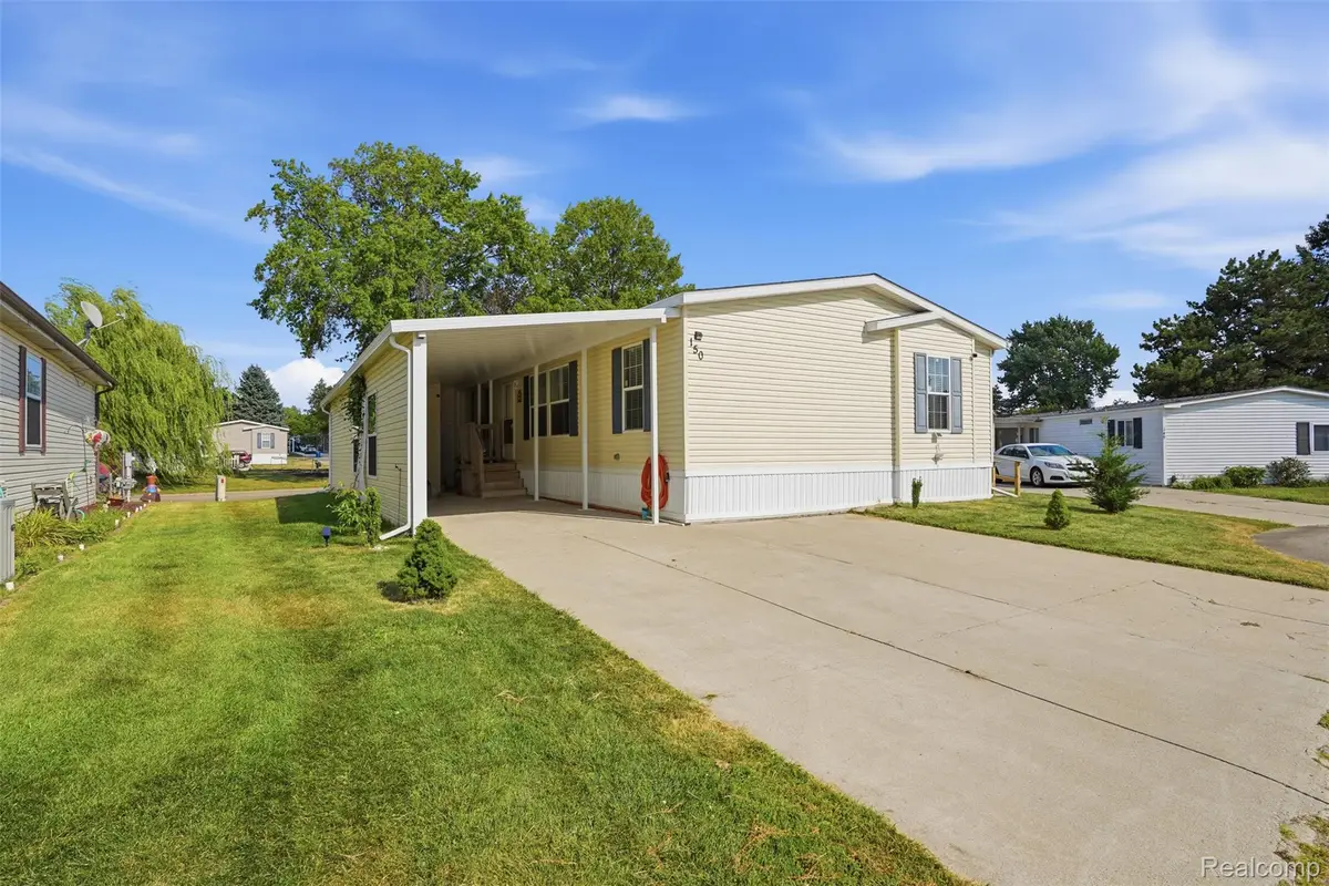 150 Whippoorwill Lane, Rochester Hills, MI 48309 - #1