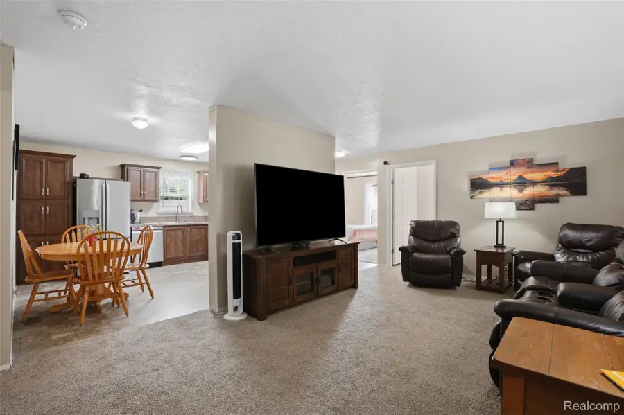150 Whippoorwill Lane, Rochester Hills, MI 48309 - #3