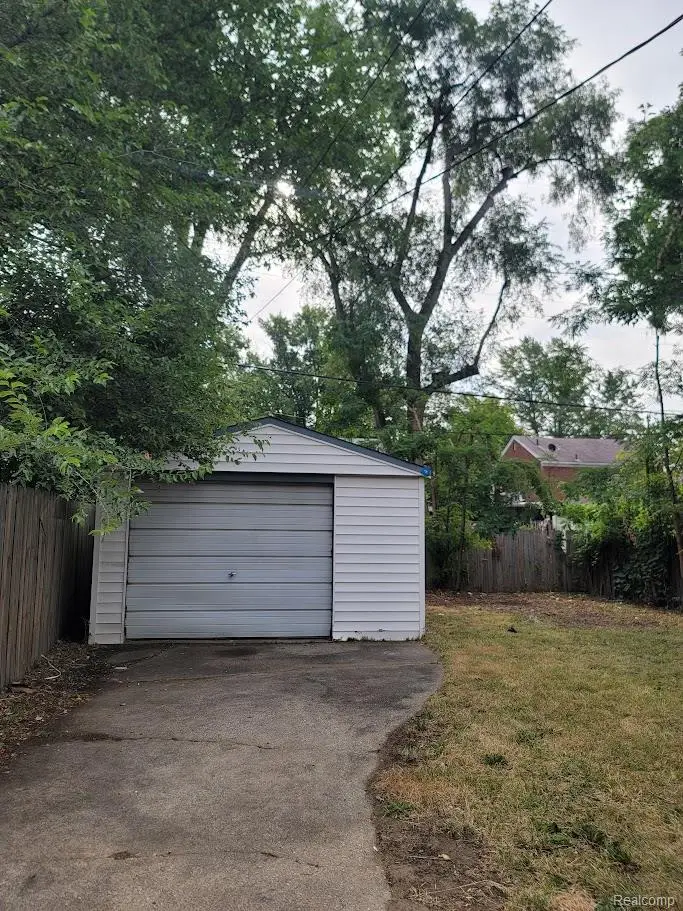 20024 Hartwell Street, Detroit, MI 48235 - #3