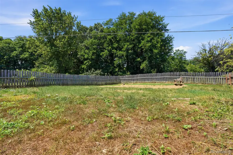 5885 Rowland Pine Court, Howell, MI 48843 - #3