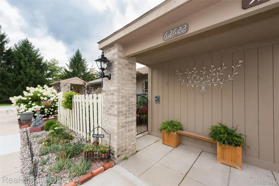 62622 Raleigh Court #3, South Lyon, MI 48178 - #2