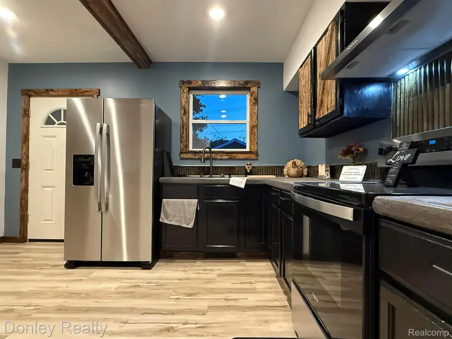 112 Alexander Street, Caro, MI 48723 - #3