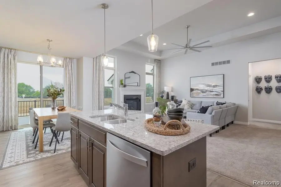 3940 Chatham Place #94, Brighton, MI 48114 - #2