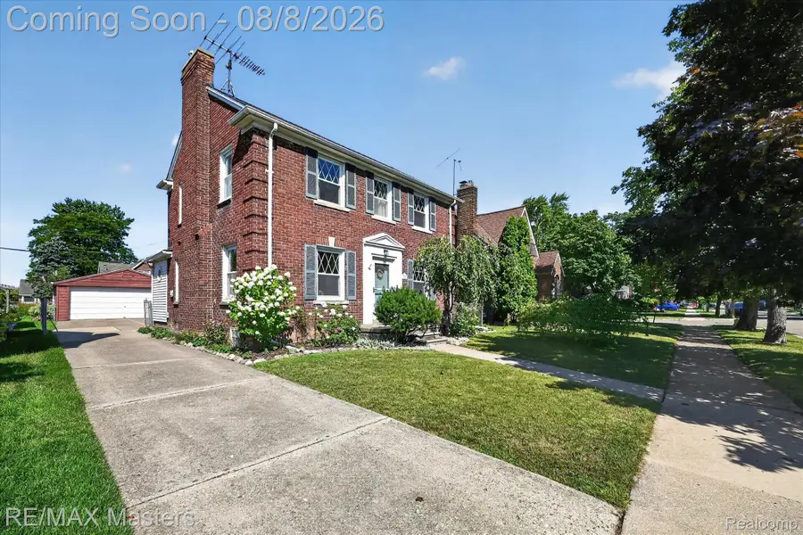 2212 22nd Street, Wyandotte, MI 48192 - #2