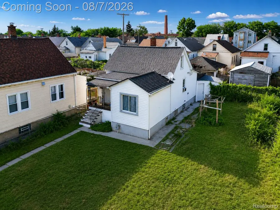 3875 Sobieski Street, Hamtramck, MI 48212 - #3